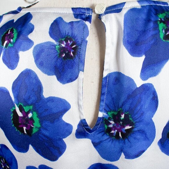 NWT  Lord & Taylor Blouse - Medium - Picture 4 of 7